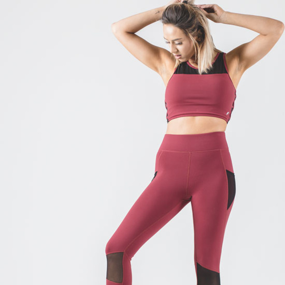 💐LAST ONE💐 Open Back Sports Bra, Rose Wood Color - Picture 4 of 4